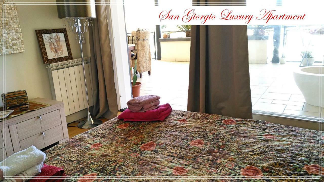 San Giorgio Luxury Apartment Taormina-Panoramic Pool & Parking Space Buitenkant foto