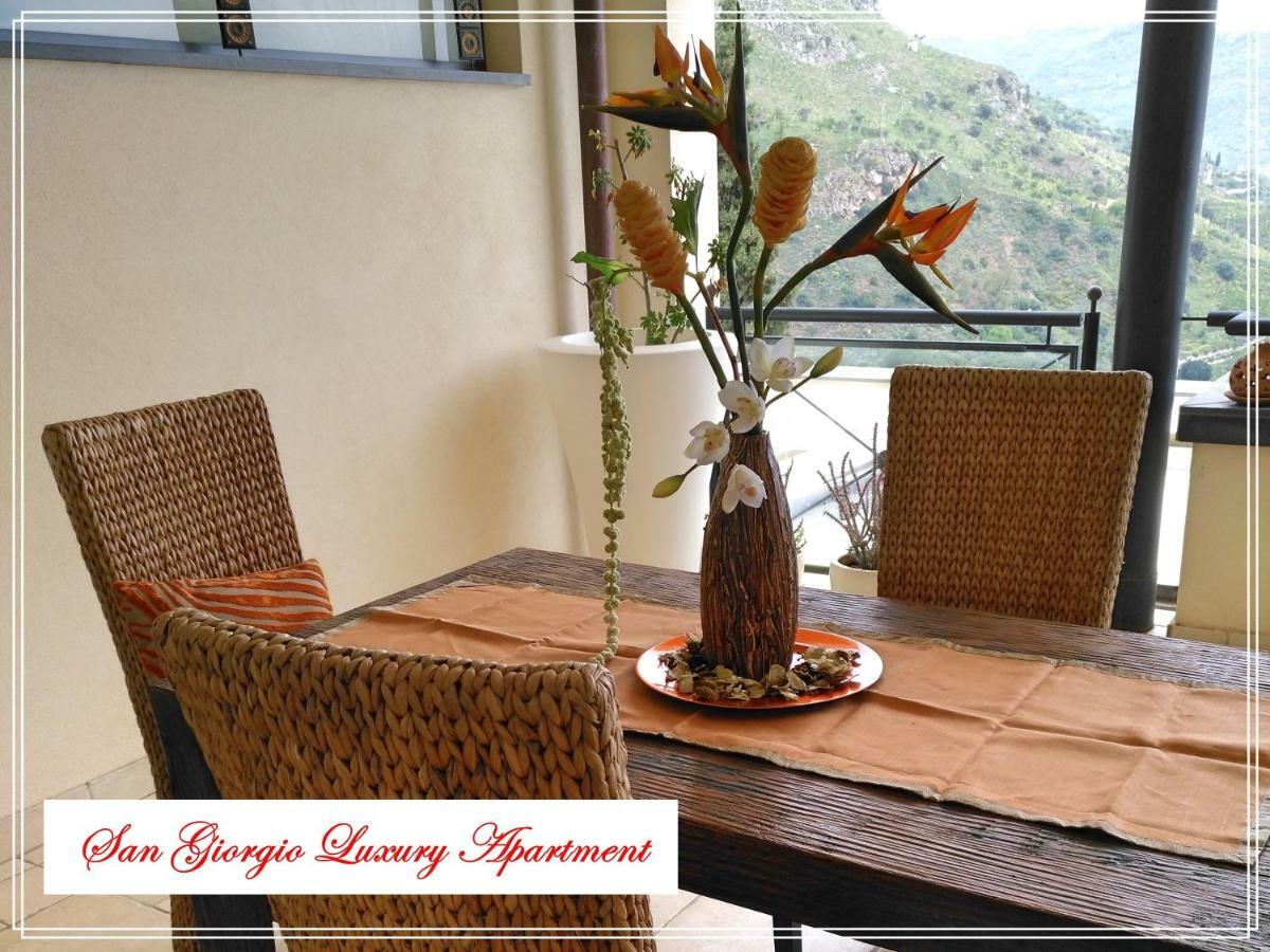 San Giorgio Luxury Apartment Taormina-Panoramic Pool & Parking Space Buitenkant foto
