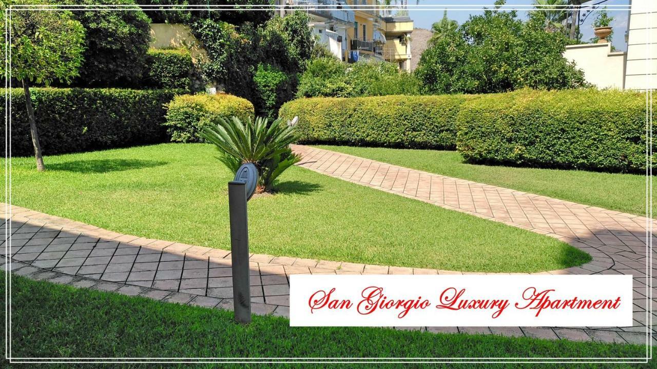 San Giorgio Luxury Apartment Taormina-Panoramic Pool & Parking Space Buitenkant foto
